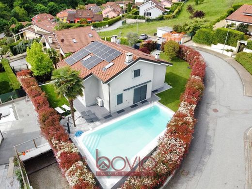 Villa in Castiglione Torinese, Turin
