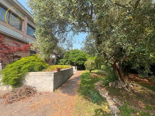 Вилла, Correggio, Provincia di Reggio Emilia