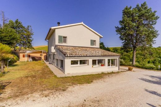 Luxus-Haus in Morrovalle, Provincia di Macerata