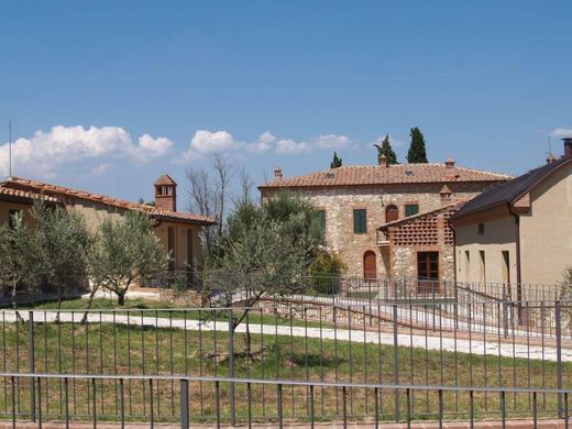 Landhuis in Asciano, Provincia di Siena