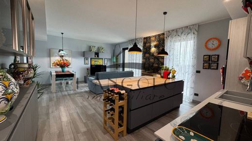 ‏דירה ב  מילאנו, Città metropolitana di Milano