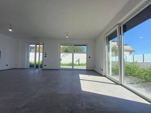 Villa Città Sant'Angelo, Pescara ilçesinde