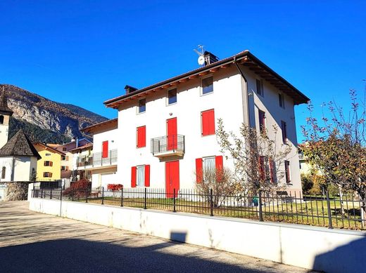 Villa in Colle dei Contadini, Bolzano