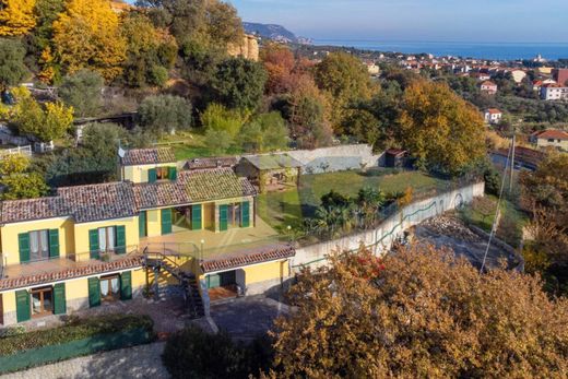 Villa Boissano, Savona ilçesinde