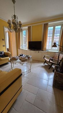 아파트 / 밀라노, Città metropolitana di Milano