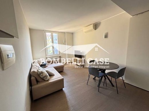 Apartment / Etagenwohnung in Mailand, Lombardei