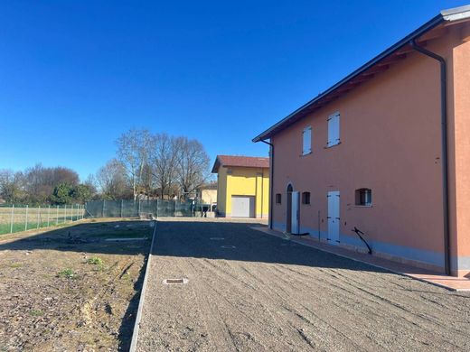 Villa in Crevalcore, Bologna
