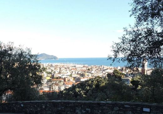 Villa Chiavari, Genova ilçesinde