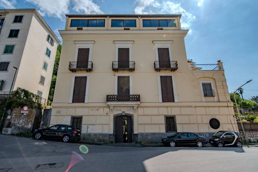 Villa a Castellammare, Napoli