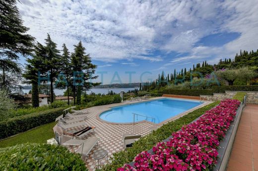 Appartement à Gardone Riviera, Provincia di Brescia