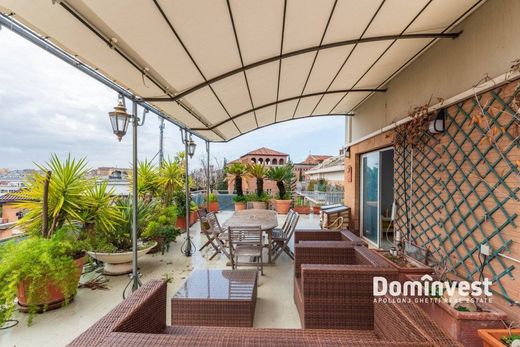 بنتهاوس ﻓﻲ روما, Lazio