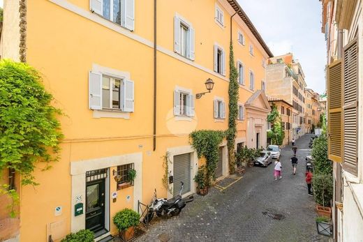 Piso / Apartamento en Roma, Lazio