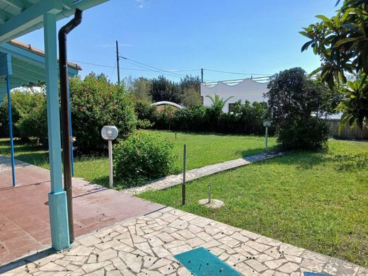 Villa in Terracina, Provincia di Latina