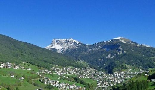 Apartment in Urtijëi, Bolzano