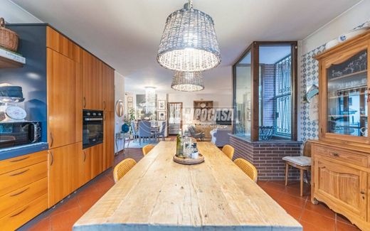 Villa in Cusago, Mailand