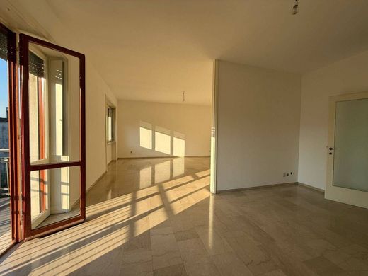 Apartment in Milan, Lombardy