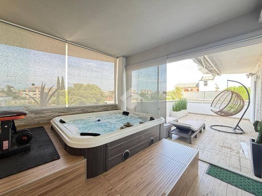 Penthouse in Latina, Provincia di Latina