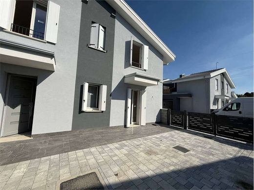 Casa de luxo - Ferrara, Provincia di Ferrara