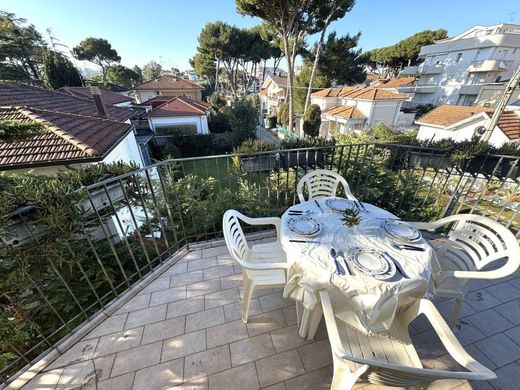 Daire Riccione, Rimini ilçesinde