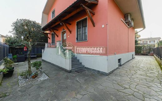 Villa - Rodano, Milão