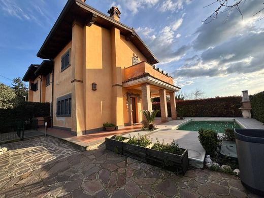 Villa - Rocca di Papa, Roma