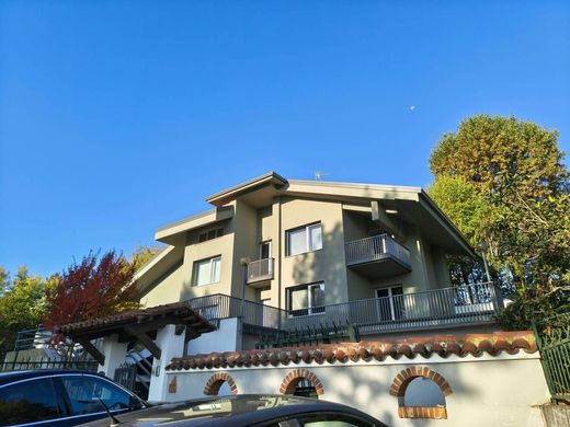 Βίλα σε Mondovì, Provincia di Cuneo