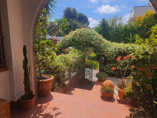 Reihenhaus in Livorno, Provincia di Livorno