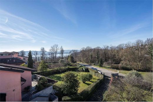 Villa in Casciago, Provincia di Varese
