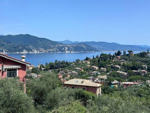 Santa Margherita Ligure, Provincia di Genovaのアパートメント