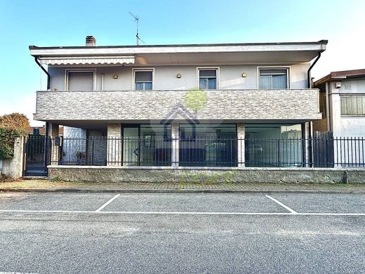 Villa in Sant'Angelo Lodigiano, Provincia di Lodi