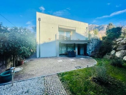 Villa in Darfo Boario Terme, Provincia di Brescia