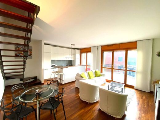 Penthouse in Vimodrone, Città metropolitana di Milano