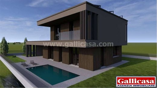 Villa in Castelcovati, Provincia di Brescia