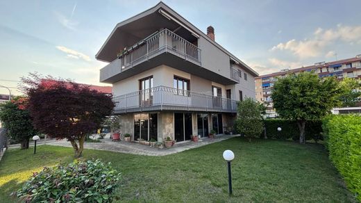 Villa en Settimo Torinese, Turín