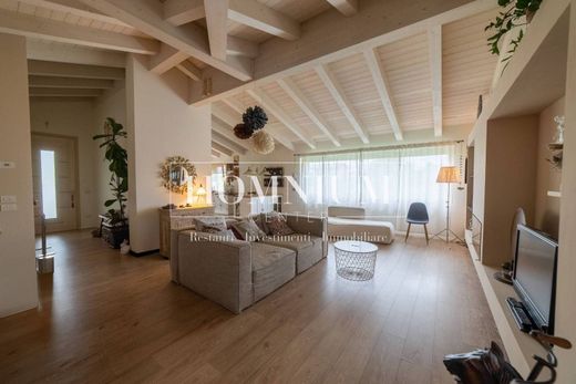 Villa in Mirano, Venice