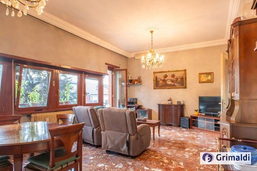 Terraced house in Rome, Latium