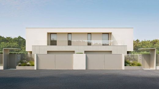 Villa in Montichiari, Provincia di Brescia