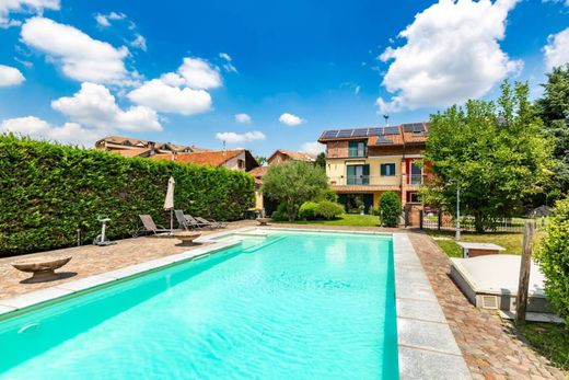 Villa in San Mauro Torinese, Turin