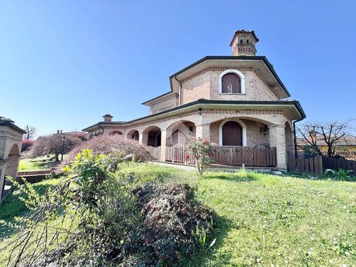 Villa in Vellezzo Bellini, Provincia di Pavia