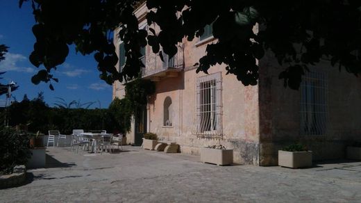 Villa Trani, Barletta - Andria - Trani ilçesinde