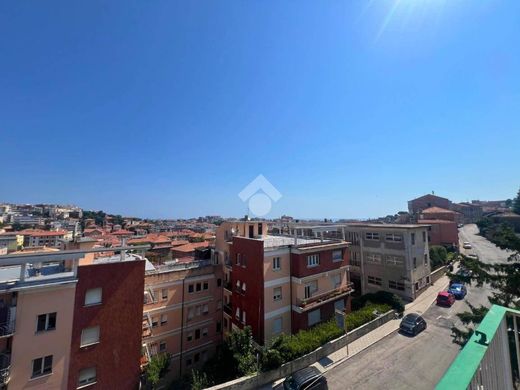 Ático en Ancona, Provincia di Ancona