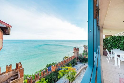 Apartment in Borghetto Santo Spirito, Provincia di Savona