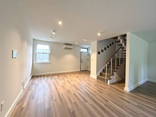 Вилла, San Lazzaro, Bologna