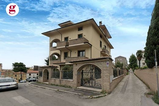 Villa en Vasto, Provincia di Chieti