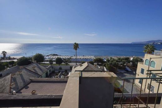 Apartment in Albisola Superiore, Provincia di Savona