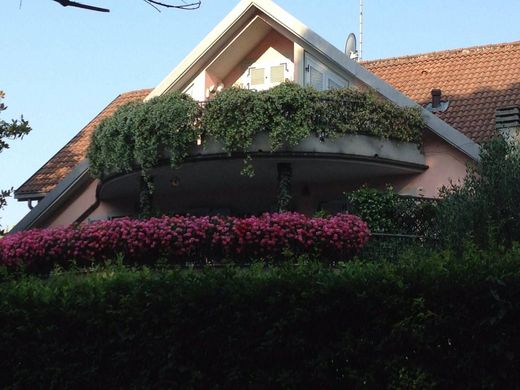 Apartment in Cernusco sul Naviglio, Milan