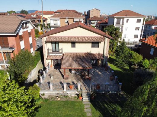 Villa Beinasco, Torino ilçesinde