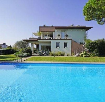 Villa in Moniga del Garda, Provincia di Brescia