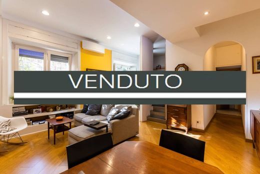 Apartment / Etagenwohnung in Rom, Latium