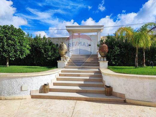 Villa in San Donato di Lecce, Provincia di Lecce